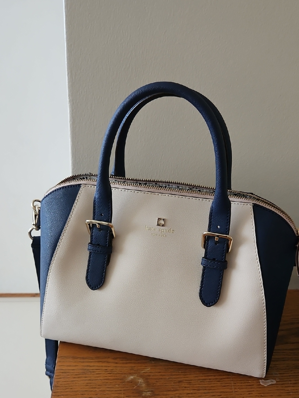 Kate spade Navy and Cream Satchel purse